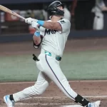 Marlins blanquean a los D backs con una cuarta entrada de seis carreras