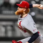 May silencia el Citi Field y los Cardenales blanquean a los Mets 7 0
