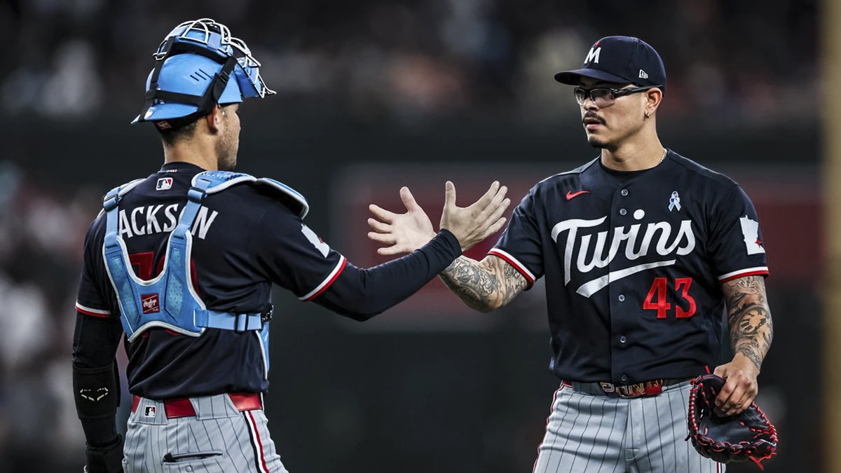Mellizos remontan en la septima y tumban a los D backs en Chase Field