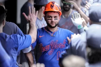 Mets destrozan a los Bravos desde la primera entrada y se anotan una paliza en el Citi Field