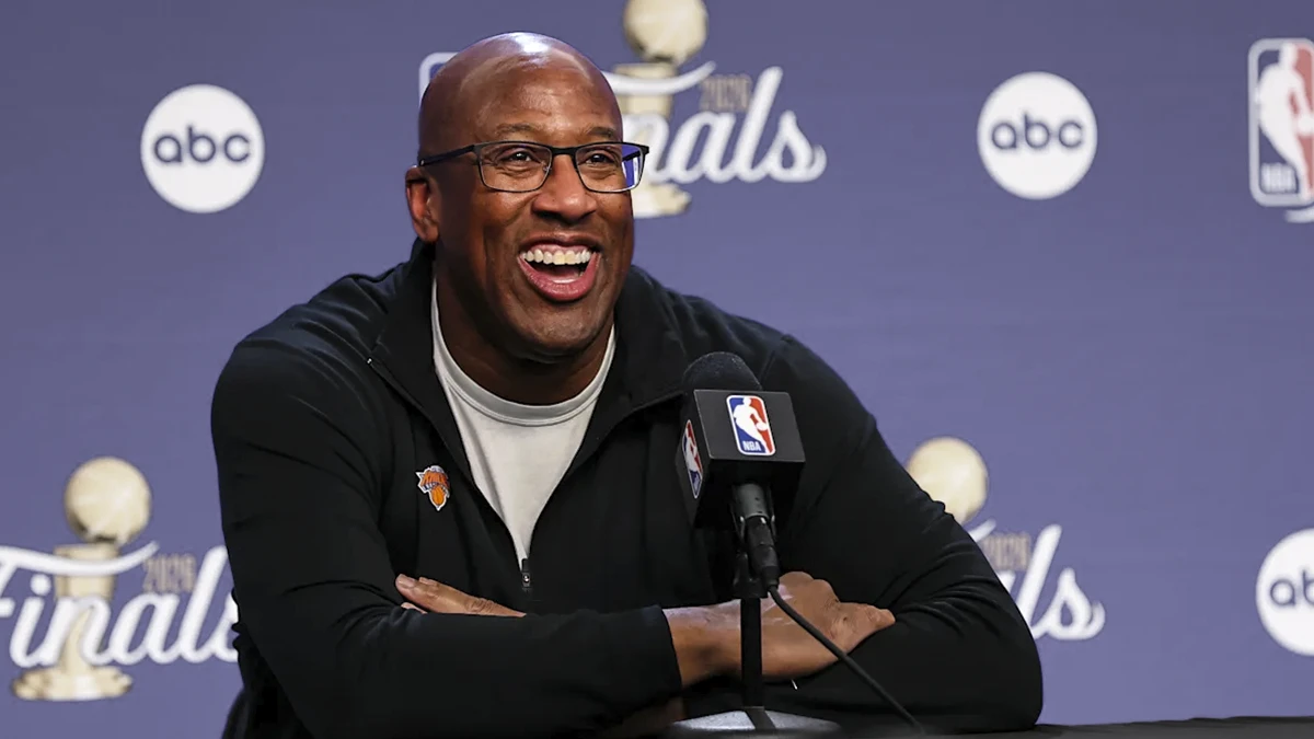 Mike Brown alerta a los Knicks San Antonio esta desesperado en el Juego 5 de las Finales NBA