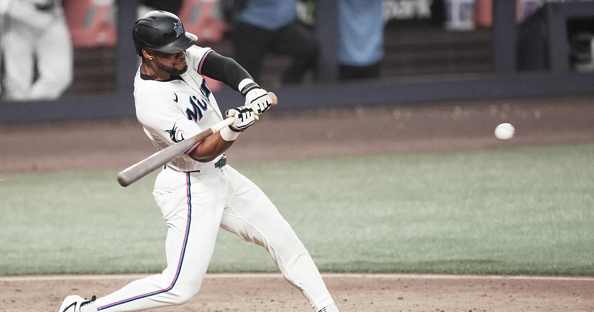 Otto Lopez silencia a deGrom y los Marlins superan a los Rangers
