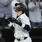 Parker Messick poncha a 10 pero los Medias Blancas se quedan con el duelo 2 1