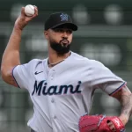 Sandy Alcantara llega a 1000 ponches y guia a Miami a su sexta victoria al hilo
