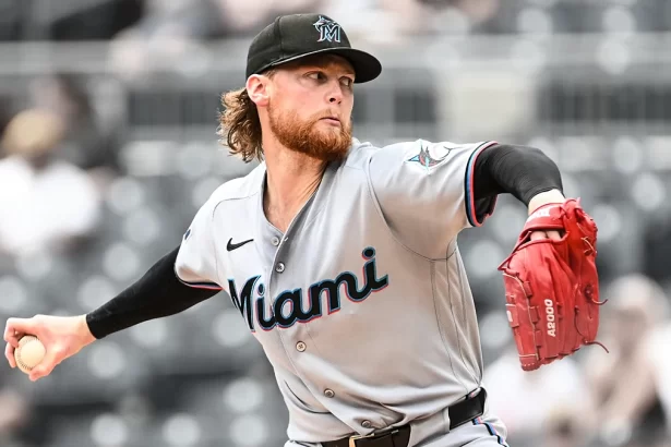 Skenes poncha diez pero Meyer y los Marlins se llevan el duelo en Pittsburgh