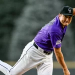 Sugano y Skenes se midieron al limite Colorado gano por un sencillo en la tercera