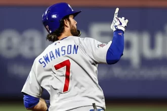 Swanson y los Cachorros hunden a los Mets con una segunda entrada demoledora