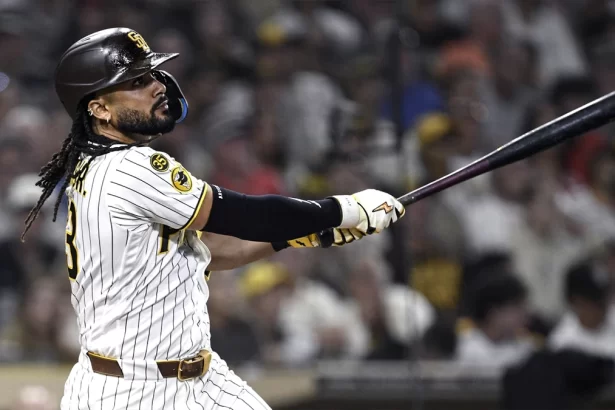 Tatis Jr. rompe el empate con jonron walk off y los Padres sobreviven