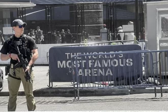 Trump asiste a las Finales NBA y blinda el Madison Square Garden