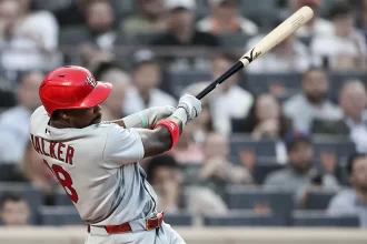 Walker aplasta a los Mets y los Cardenales suman seis seguidas
