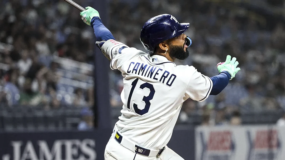 Caminero conecta el jonron 41 en el noveno y los Rays vencen 2 1 a Oakland
