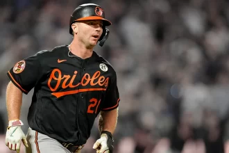 Pete Alonso conecta su jonron 300 ante los Mets y los Orioles remontan para ganar 7 5 en 11 entradas