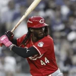 Rojos frenan a los Dodgers con 13 hits y ganan en el Great American